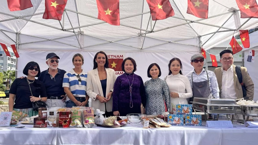 Vietnamese cuisine introduced at Piraeus Taste Festival, Greece